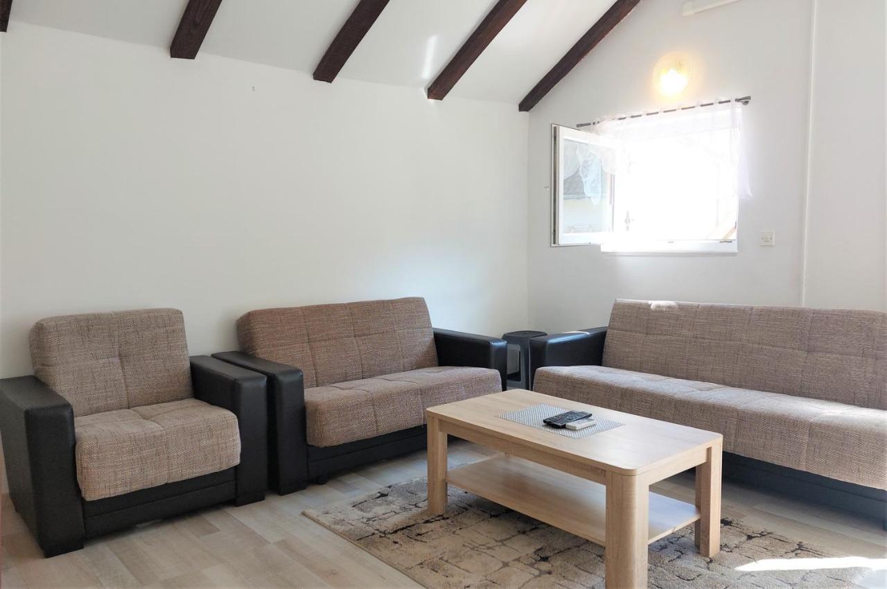 House With Guest house Umag